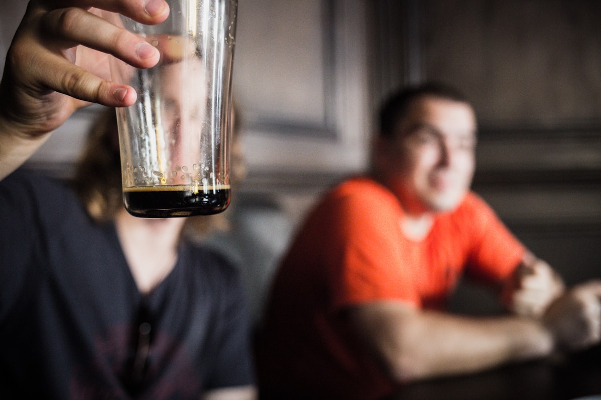 Équipe éditoriale dédiée aux conseils anti-tabac et alcool